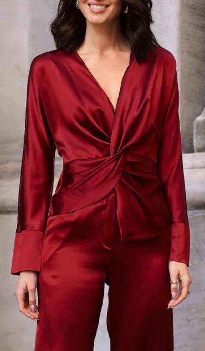 Diomi Twist Front Silk Blouse in Rich Red M